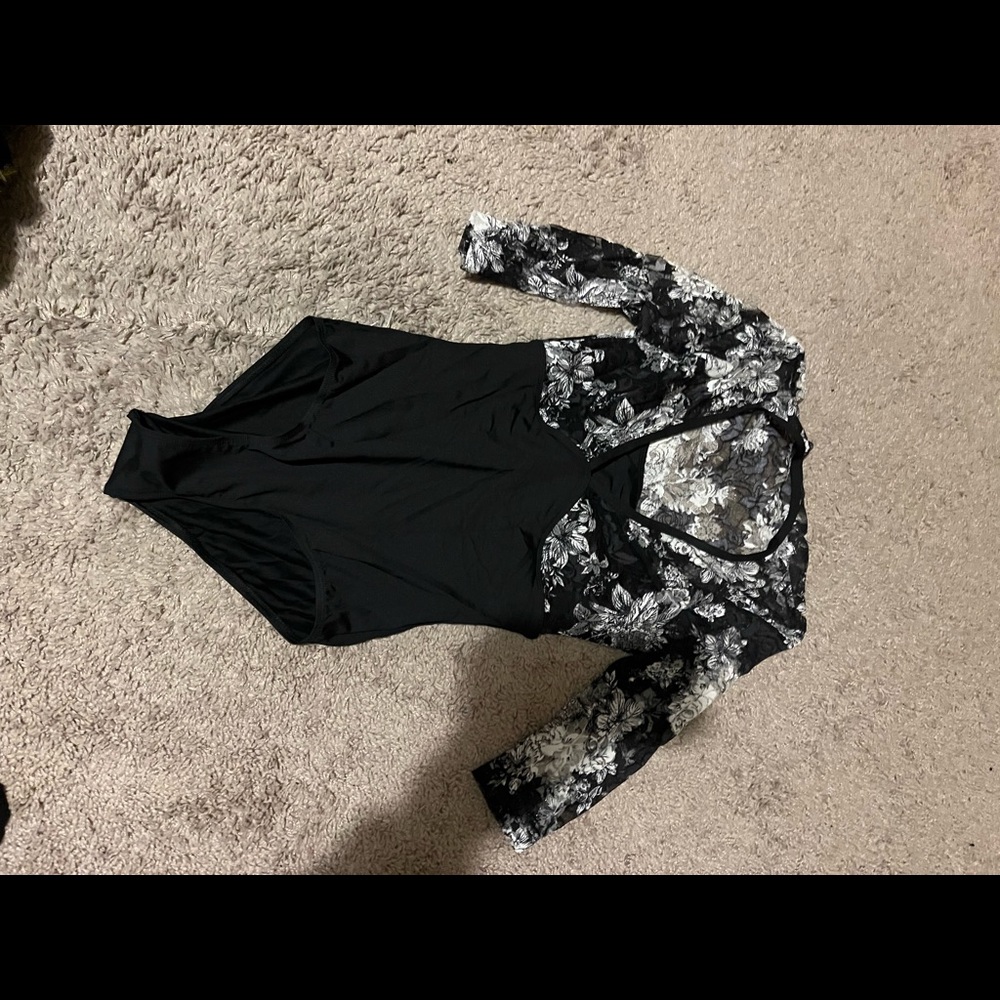 Gorgeous Floral Mesh 3/4 sleeve leotard